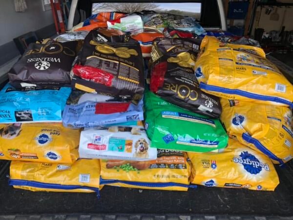 Pet food pallets for sale