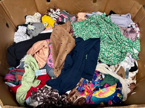 Wholesale women clothes pallets